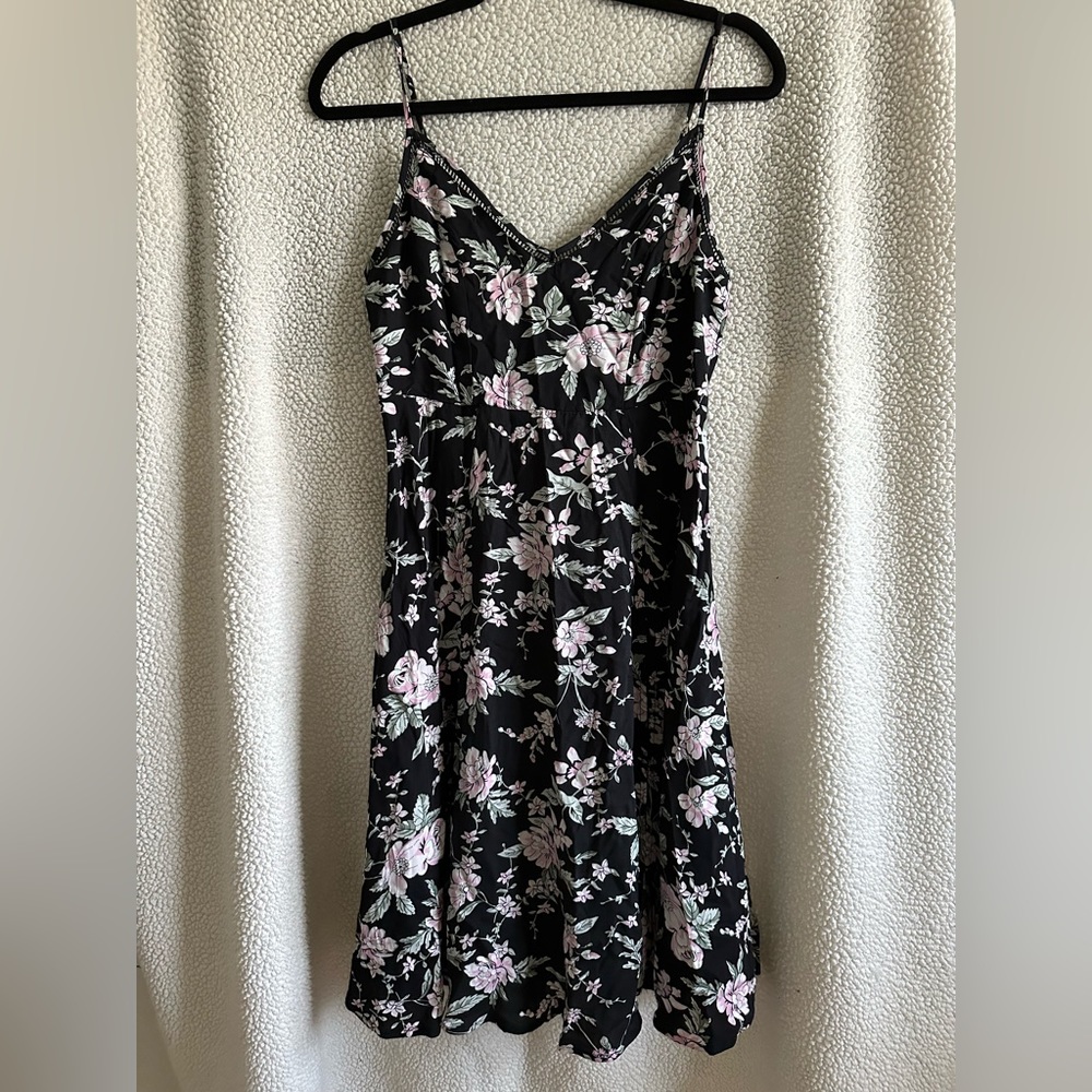 Lulu’s floral dress, size small